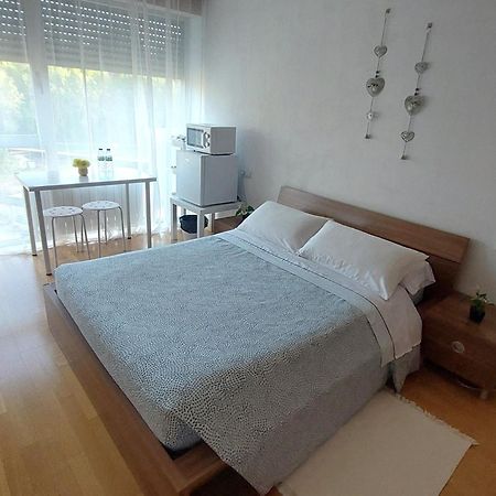 Tourist Room - Casa Particular ปัมโปลนา ภายนอก รูปภาพ